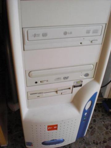 MI  PRIMER ORDENADOR!