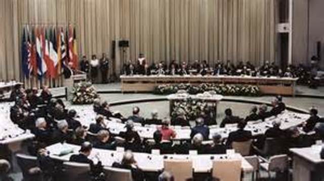 Signatura del Tractat de la Unió Europea a Maastricht.