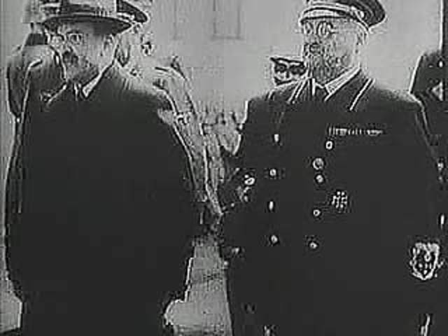 Axis Powers break Non-Aggression