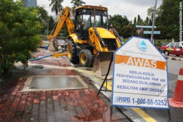 Bondholders Threaten to Boycott Water Industry