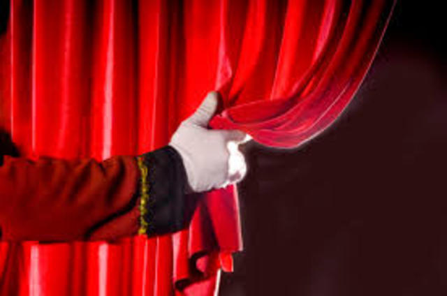 Reapertura de los teatros y algunas obras