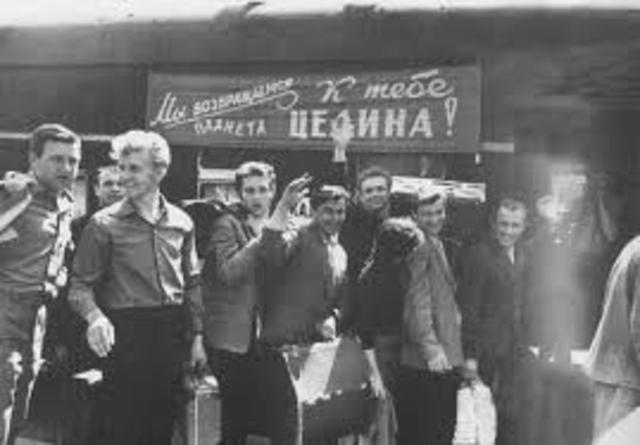 Участие в первом Всесоюзном комсомольско-молодежном воскреснике