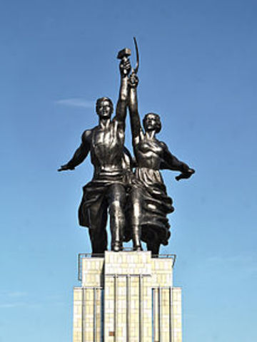 The Worker and The Kolkhoz Woman