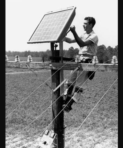 The Silicon Photovoltaic Cell is Develped