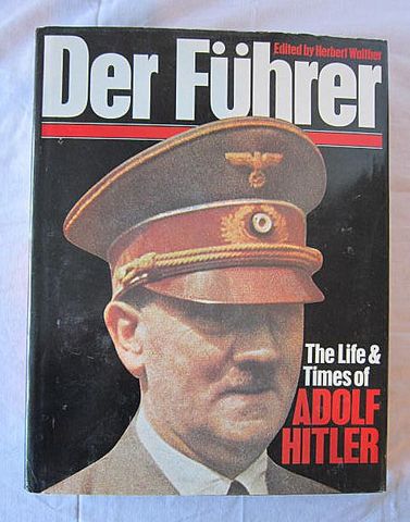 Hitler noméase Xefe de Estado