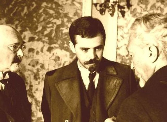 A delegation meets with Lord Marius