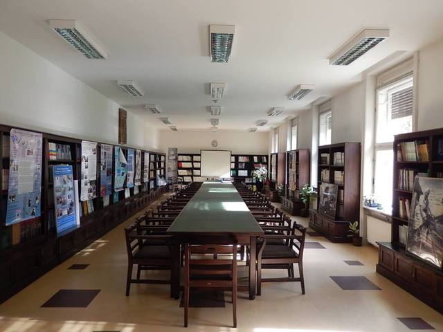 Osnovana Knjižnica Škole narodnog zdravlja Andrija Štampar