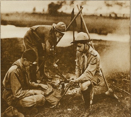 Первый скаутский отряд