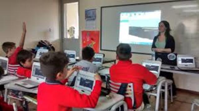 Nueva etapa de desarrollo de la Tecnología Educativa