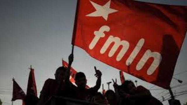 Es fundado el FMLN