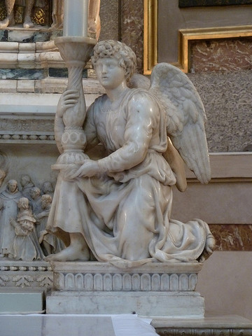 Ángel (del arca de Santo Domingo)