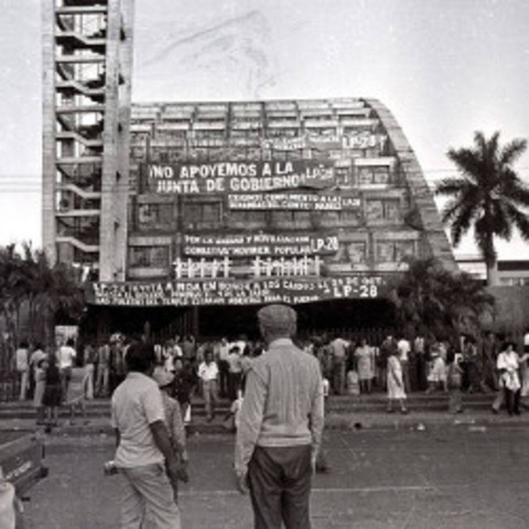 Masacre en la Plaza Libertad