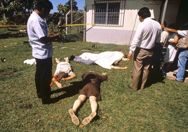 masacre de Sacerdotes Jesuitas