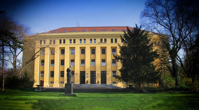 HRV - Knjižnica Škole narodnog zdravlja Andrija Štampar u Zagrebu