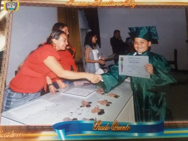 En el grado de quinto alos 10 años