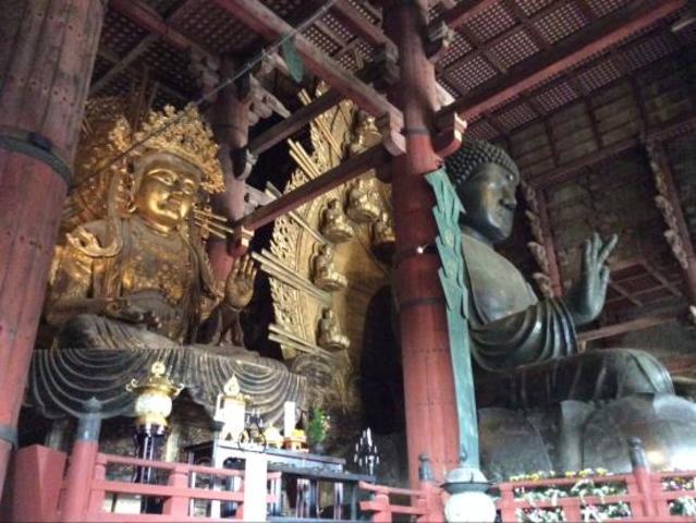 Todai-ji. Nara, Japan. Various artists, including sculptors Unkei and Keikei, as well as the Kei School. 743 C.E.; rebuilt c. 1700. Bronze and wood (sculpture); wood with ceramic-tile roofing (architecture).