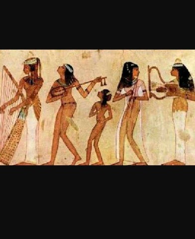 La primera de dichas referencias