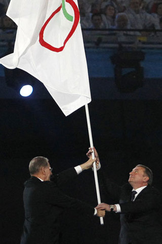 Представление эмблемы Олимпиады 2014