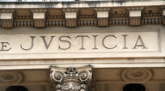 Primera ley Regulatoria