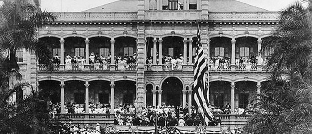 Hawai‘i becomes a Territory of the United States.