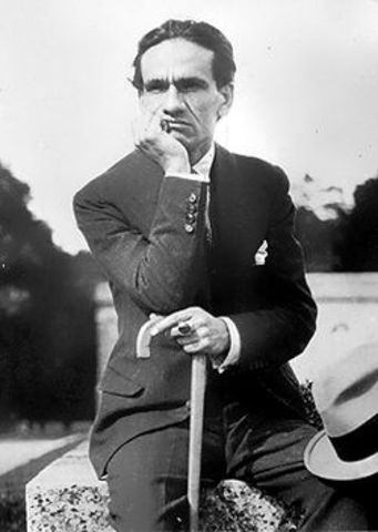 Perú: Nace César Vallejo