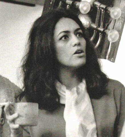 JULIA NAVARRETE, docente