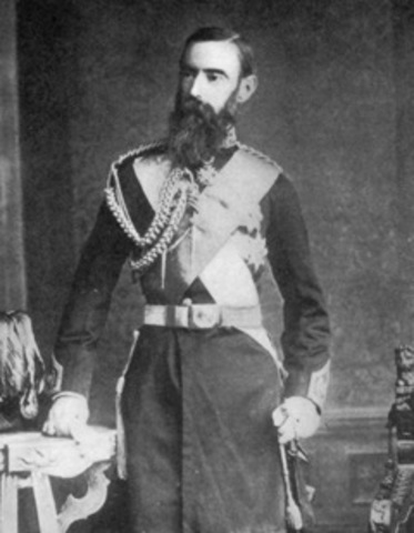 Queen Lili'uokalani forced out of throne.