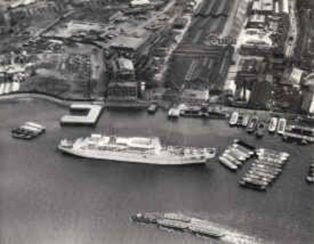 SEACOM 2 officially opened: Hong Kong- Guam- Madang, Papua Guinea- Carins, Australia