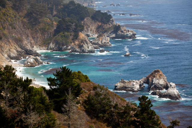 Sir Francis Drake explores the Coastlines of the Pacific Ocean