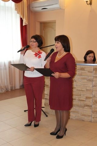 Презентация книги "Все начинается с детства"