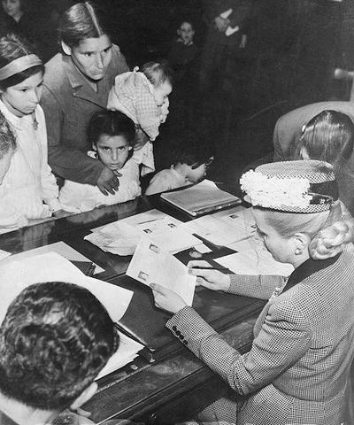 Five Year Plan is sent to Congress