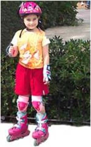 when I was 8 I used to ride skates I couldn´t make up and I slept third primary