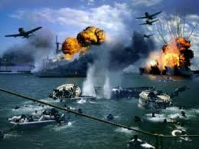 Ataque japonés a Pearl Harbor. EEUU ingresa a la guerra