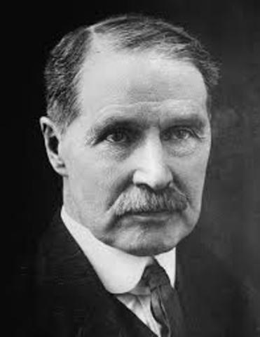 Conservative Andrew Bonar Law becomes prime minister