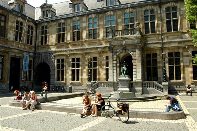 First car free square