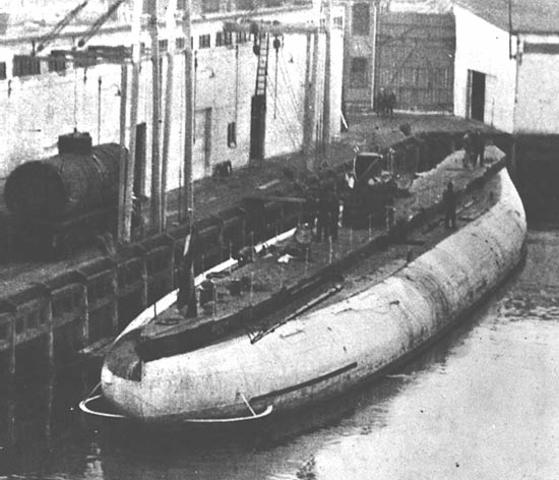 The first cargo submarine crosses the Atlantic ocean from Germany