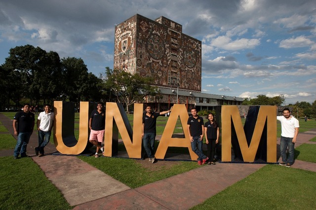 AUTONOMÍA UNAM