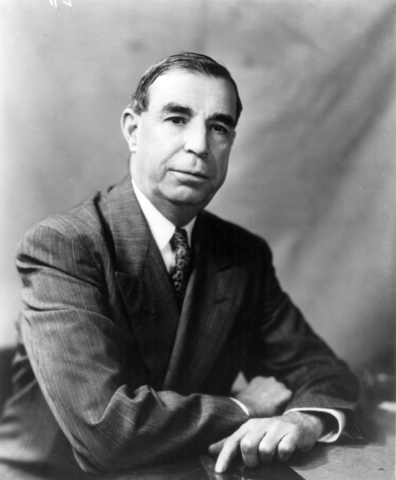 Dionisio Chávez becomes a Senator of New Mexico