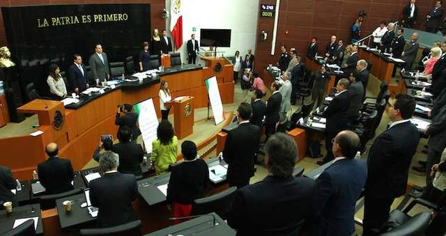 La camara de senadores aprueba la ley de ingresos