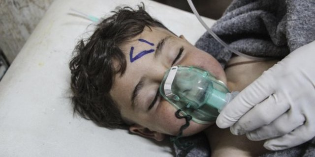 Trump autoriza ataque a base área Siria