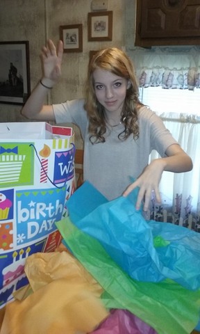 ¡Dieciséis Por Fin!