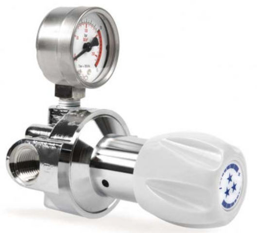 Construcción de la primera máquina autocontrolada