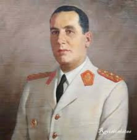 Perón es presidente por 3° vez.