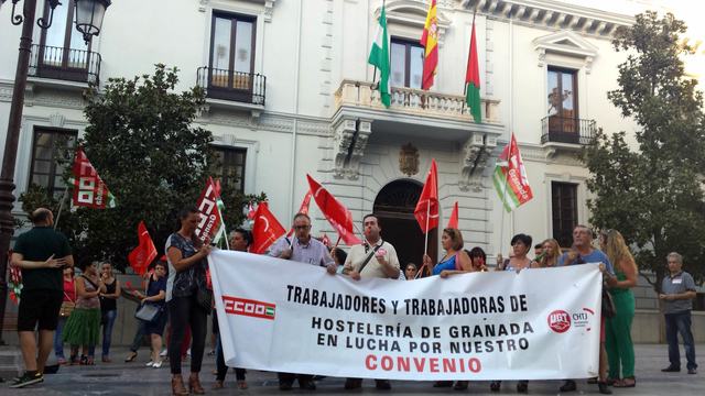 El sector de la Hostelería de Granada se echa a la calle por su convenio colectivo