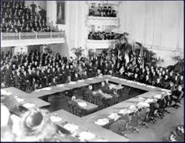Start of Peace Negotiations in Paris