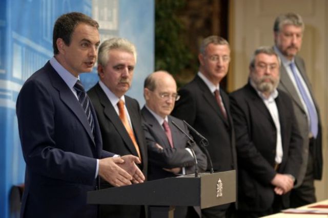 Reforma Laboral  de 2006 para combatir la precariedad laboral