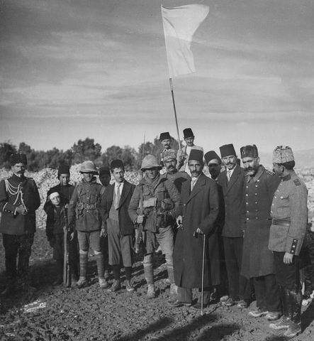 Jerusalem surrenders to Britsh Troops