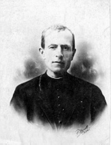 Father Alberione Dies