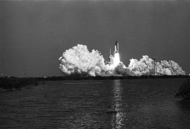 Challenger Space Shuttle explodes
