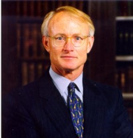 Michael E. Porter (1982)